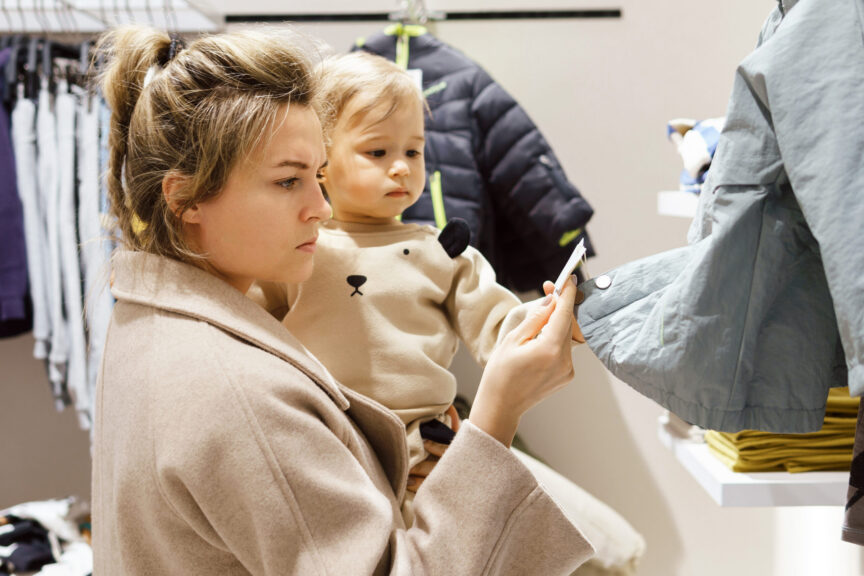 how child support orders be changed in RI